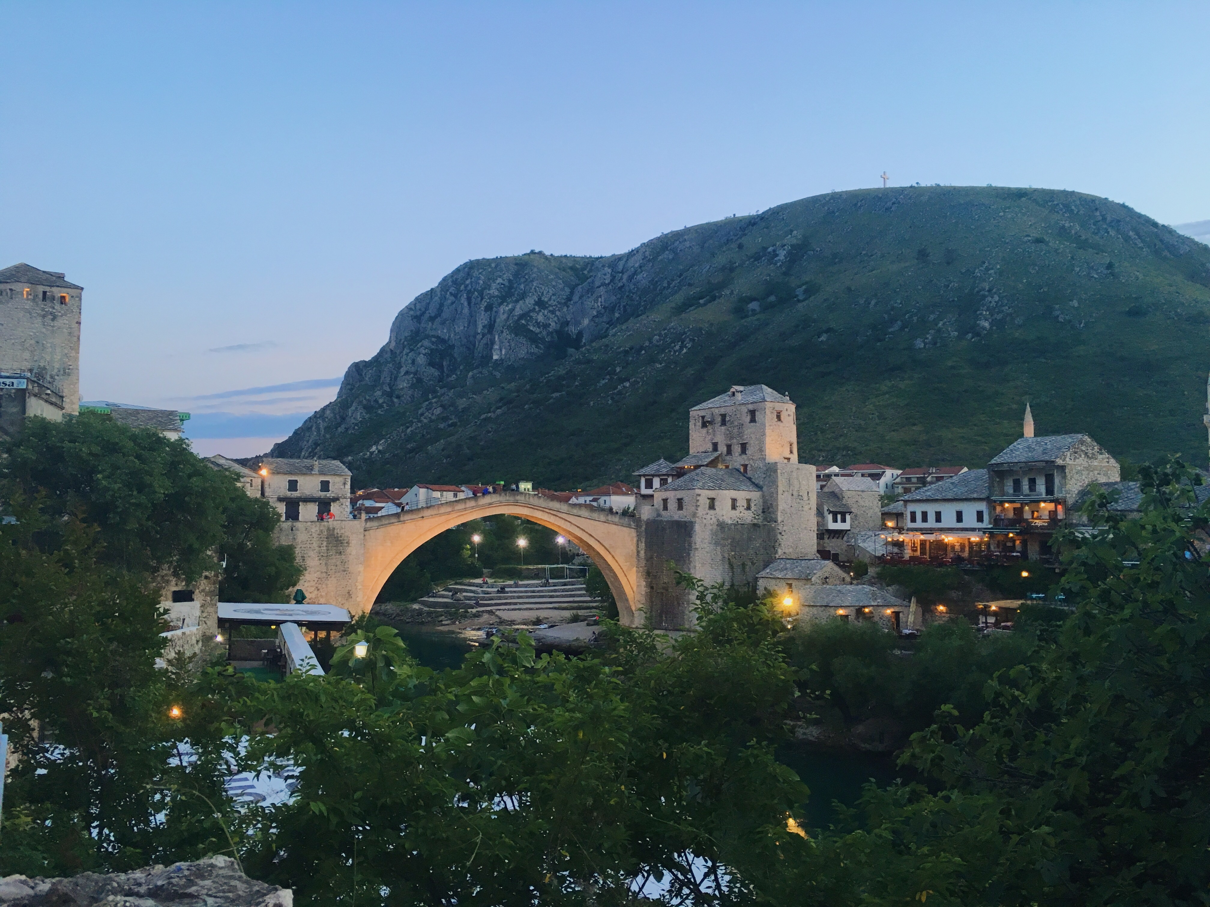 ADF5E179-3A8B-4D93-86EB-4694B1D013F5